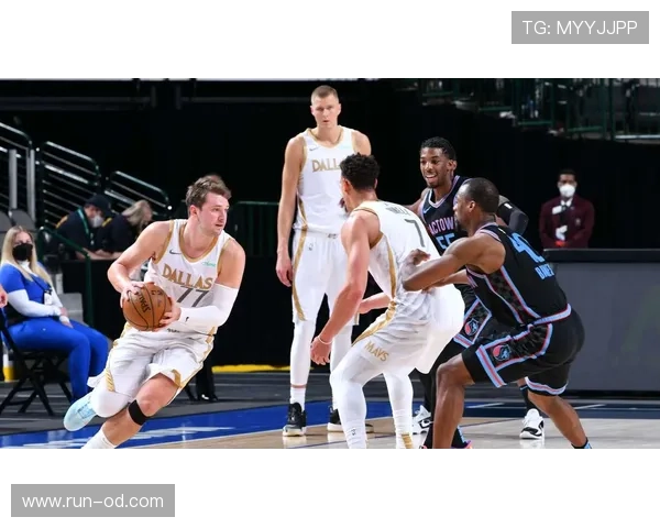 巴恩斯挡拆制造错位较上季提升 效率与组织双升