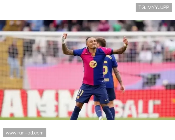 巴萨防线从稳固到频频被打穿，防守稳定性面临严峻考验