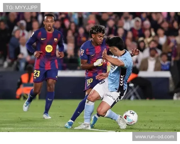 巴萨关键战表现波动逐步反映，对赛季争冠形势稳定性带来考验