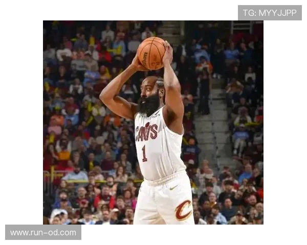 欧文挡拆拉开空间提升三分命中率显著优于哈登