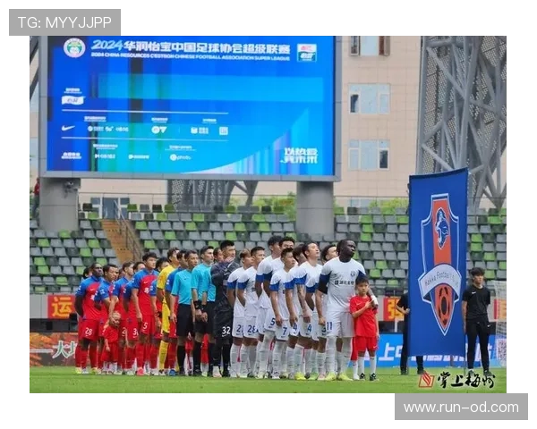 梅州客家针对保级形势调整训练重点提升防守硬度 梅州客家针对保级形势调整训练重点提升防守硬度